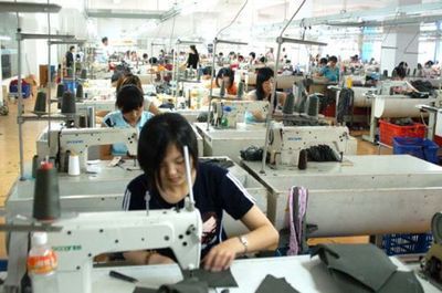 江陰廣告衫 常州龍瑞服飾的產(chǎn)品展示與全球紡織網(wǎng)平臺(tái)優(yōu)勢(shì)